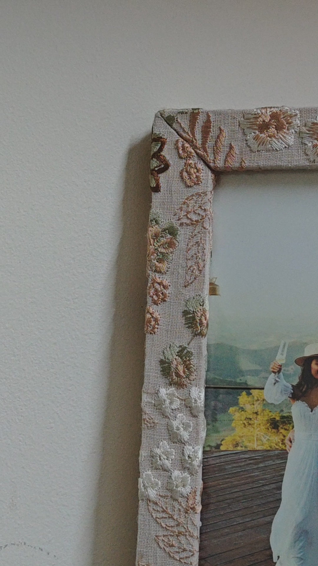 unique handmade embroidered gift décor – India